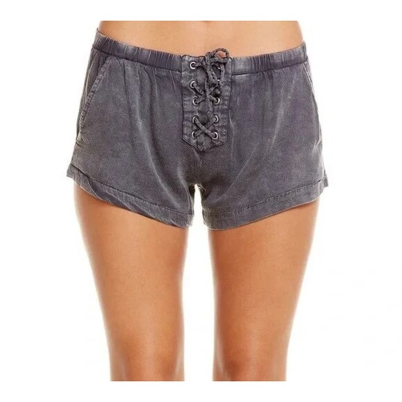 NWT CHASER Heirloom Lace Up Front Tie Gray Lightweight Shorts Size M - Picture 1 of 5